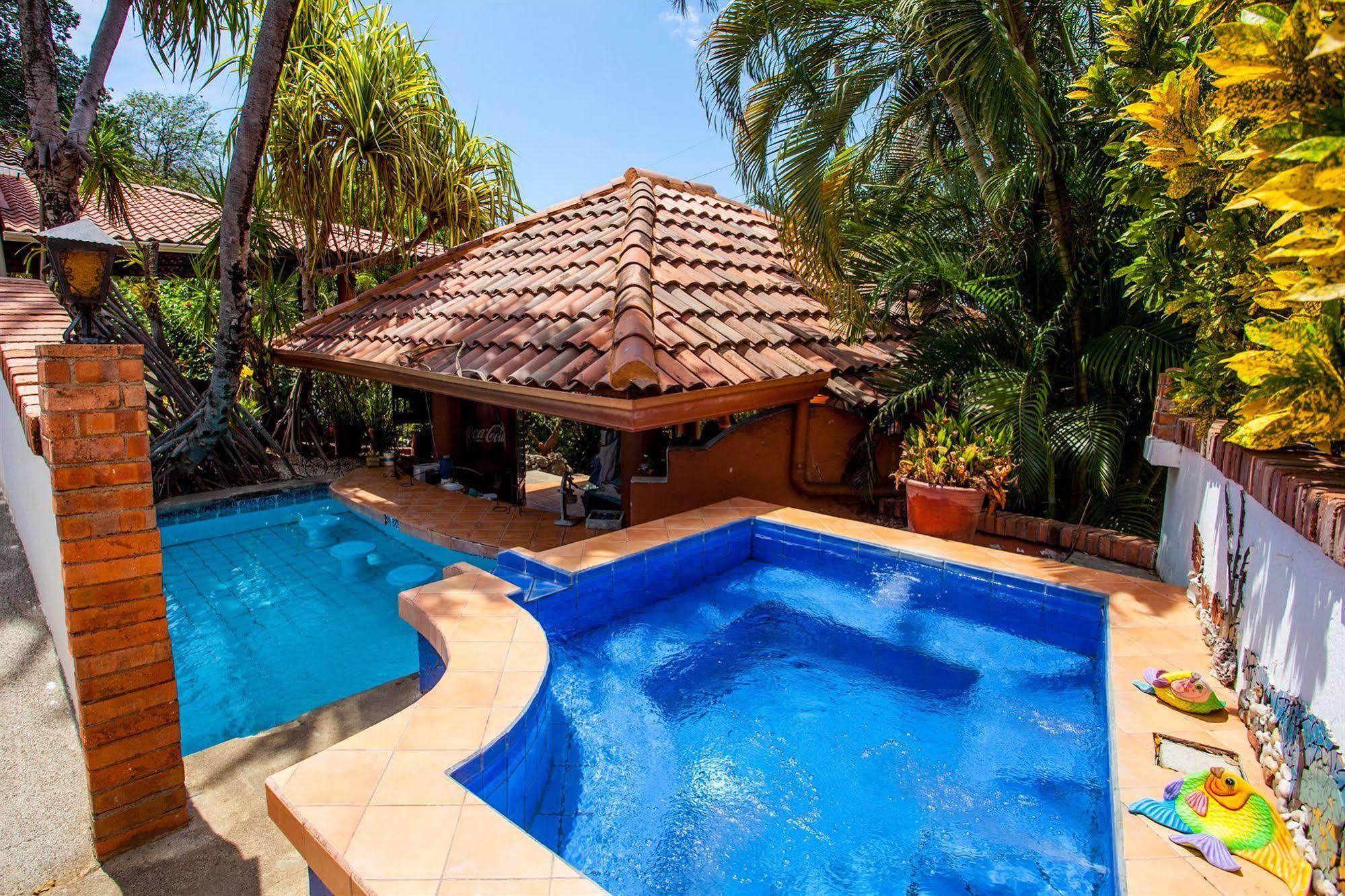 Hotel M&M Casa Blanca Playa Ocotal Ngoại thất bức ảnh
